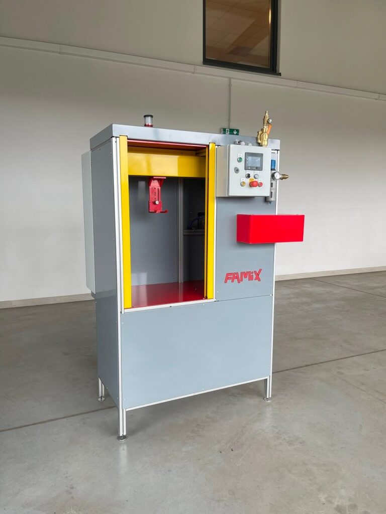 Osuszarka - osusza elementy po obróbce